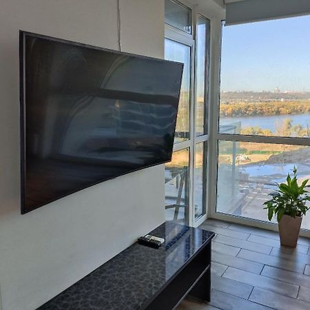 4 Rooms Apartment With A View Of The Dnieper River Kyiv Exterior foto